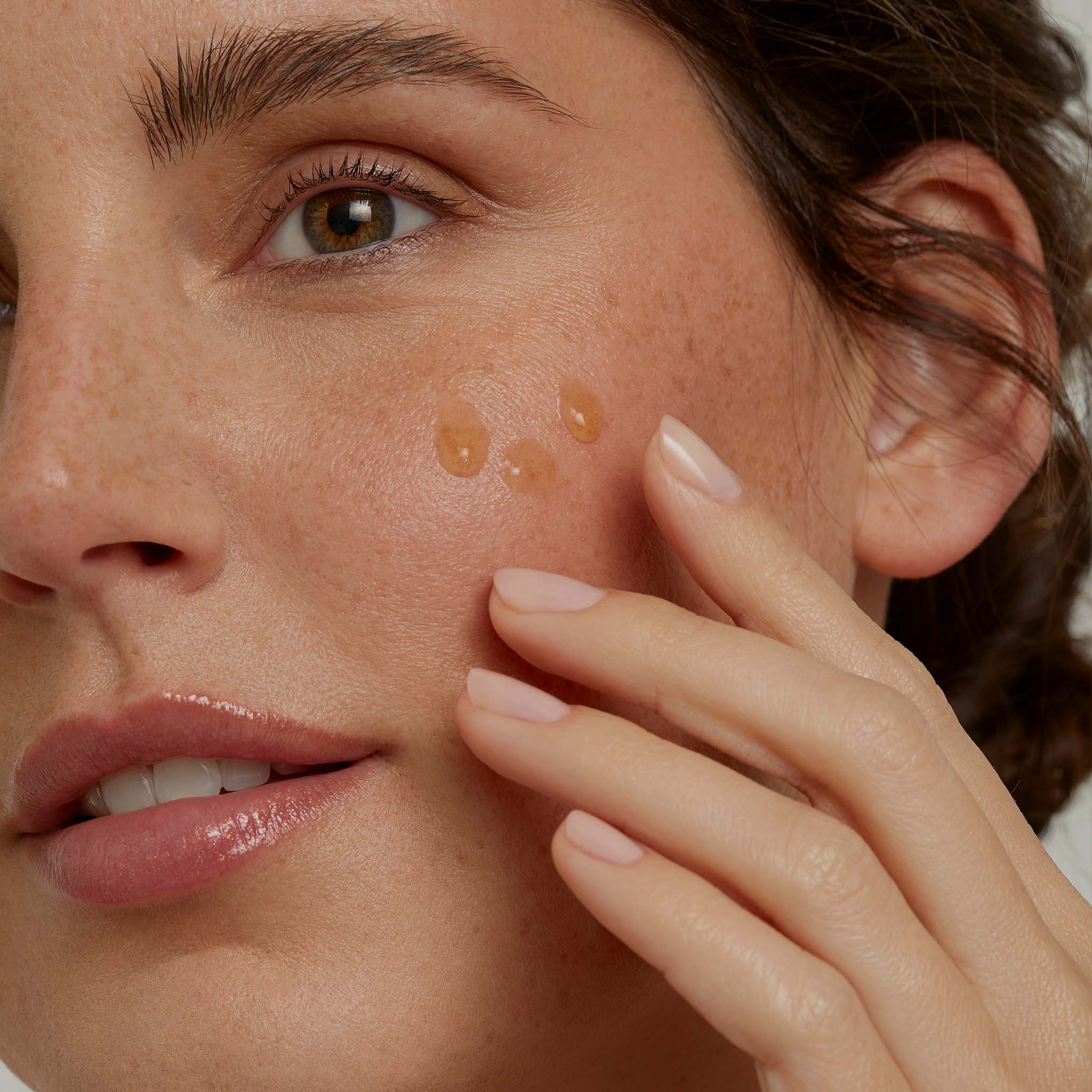 Hyaluron Serum - Travel Mini - The Haut Company